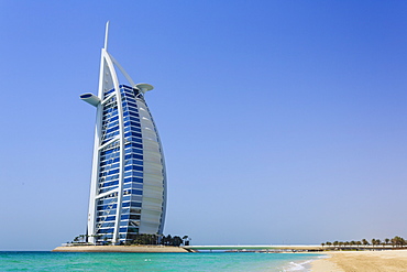 Burj Al Arab Hotel, Jumeirah Beach, Dubai, United Arab Emirates, Middle East 