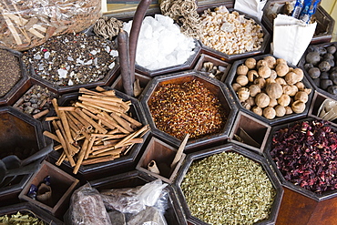 Spices for sale in the Spice Souk, Deira, Dubai, United Arab Emirates, Middle East