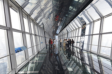 The observation bridge with glass floor on the 94th floor of the Shanghai World Financial Center (SWFC), Pudong, Shanghai, China, Asia