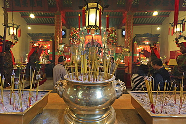 Man Mo Temple, built in 1847, Sheung Wan, Hong Kong, China, Asia