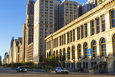 Tall buildings on North Michigan Avenue, Chicago, Illinois, United States of America, North America 