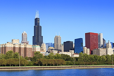 Chicago skyline and Lake Michigan with the Willis Tower, formerly the Sears Tower on the left, Chicago, Illinois, United States of America, North America 