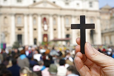 Catholics at St. Peter's, Vatican, Rome, Lazio, Italy, Europe