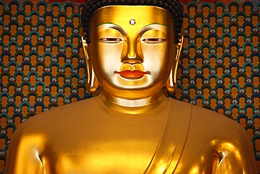 Sakyamuni Buddha, Main Hall, Jogyesa Temple, Seoul, South Korea, Asia