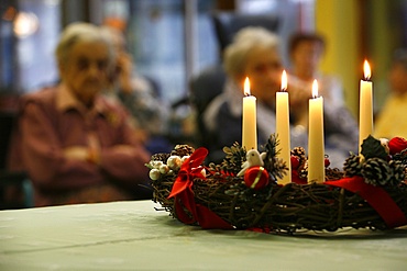 Christmas celebration in an elderly persons' home, Cheddes, Haute Savoie, France, Europe