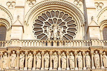 Kings Gallery, west front, Notre Dame Cathedral, UNESCO World Heritage Site, Paris, France, Europe