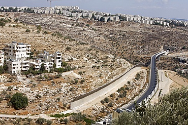 Israeli road in the West Bank, Beit Jala, Palestinian Authority, Israel, Middle East