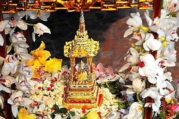 Shakyamuni Buddha relics, Paris, France, Europe