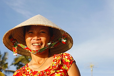 Vietnamese woman, Mui Ne, Bin Thuan, Vietnam, Indochina, Southeast Asia, Asia