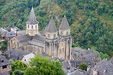 Sainte Foy Abbey church, Conques, Aveyron, Massif Central, France, Europe