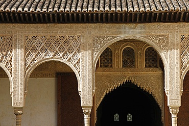 Patio de Arrayanes, Palacio de Comares, Nasrid Palaces, Alhambra, UNESCO World Heritage Site, Granada, Andalucia, Spain, Europe