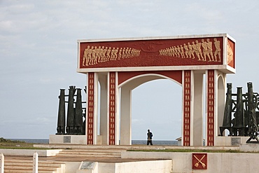 Point of No Return Monument on the Route des Esclaves, Ouidah, Benin, West Africa, Africa