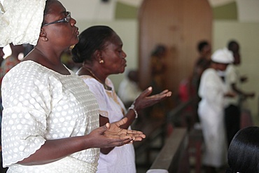 Mass in Cathedral Notre-Dame de la Misericorde, Cotonou, Benin, West Africa, Africa