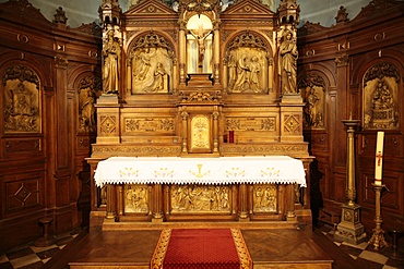 Altar and reredos, Sainte-Marie des Batignolles church, Paris, France, Europe