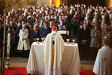 Archbishop celebrating Mass in Saint-Eustache church, Paris, France, Europe