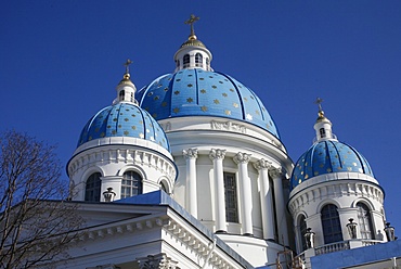 Blue cupolas emblazoned with golden stars, Trinity Cathedral, St. Petersburg, Russia, Europe