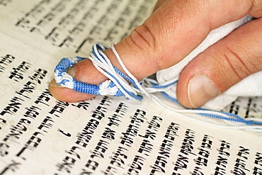 Reading the Torah in a synagogue, Paris, France, Europe