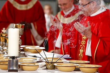 Eucharist celebration, Catholic Mass, L'Ile St. Denis, France, Europe