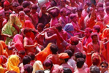 Holi celebration in Dauji temple, Dauji, Uttar Pradesh, India, Asia