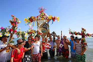 Gypsy pilgrimage at Les Saintes-Maries-de-la-Mer, Bouches-du-Rhone, France, Europe