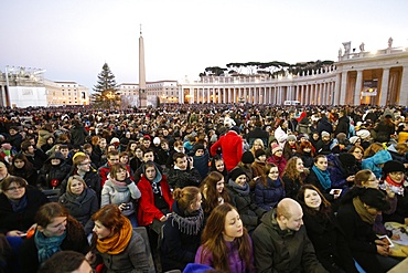 Prayer vigil at European Meeting of Taize Community in St. Peter's Square, Rome, Lazio, Italy, Europe