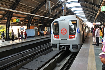 Dehli metro, Delhi, India, Asia