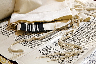 Torah scroll, Tallit, Jewish prayer shawl and Tziitzit, knotted ritual fringes, Paris, France, Europe