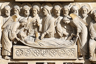 Entombment, upper lintel, Virgin portal, Western facade, Notre Dame de Paris Cathedral, Paris, France, Europe