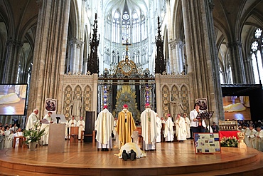 Bowing down, Litany of the Saints, Episcopal ordination, Amiens Cathedral, Somme, France, Europe