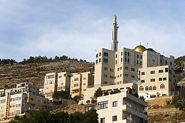 Buildings and mosque in Nablus city, West Bank, Palestinian Territories, Middle East