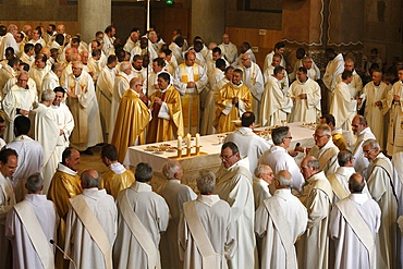 Chrism mass in Sainte Genevieve's cathedral, Nanterre, Hauts-de-Seine, France, Europe