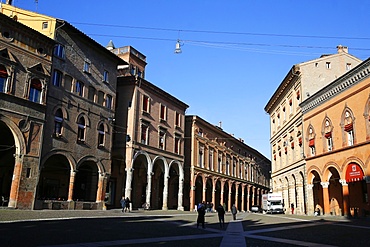 Piazza Santo Stefano, Bologna, Emilia-Romagna, Italy, Europe