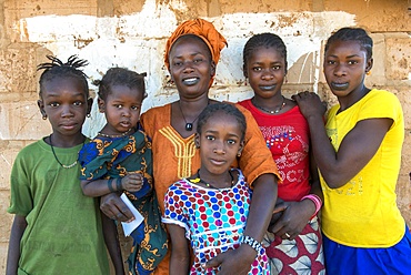 Peul woman and girls, Senegal, West Africa, Africa