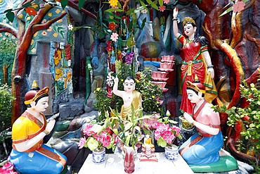 Prince Siddhartha Gautama, Buddha as a child, Phap Van Buddhist Temple, Ho Chi Minh City, Vietnam, Indochina, Southeast Asia, Asia