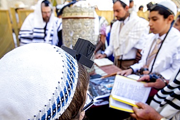 Bar Mitzvah at the Western Wall, Jerusalem, Israel, Middle East