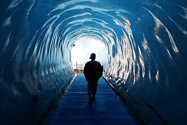 Mer de Glace Glacier Ice Cave, Mont Blanc Massif, Chamonix, Haute-Savoie, French Alps, France, Europe