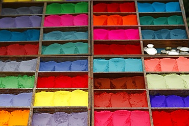 Coloured powder for sale at market, Kathmandu, Nepal, Asia