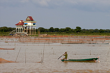 The floating temple of Kompong Phluk, Lake Tonle Sap, Cambodia, Indochina, Southeast Asia, Asia