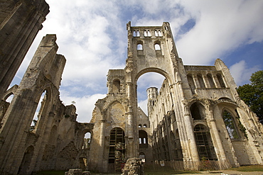 The ruins of Jumieges Abbey along the Seine River, Seine Maritime, Normandy, France, Europe