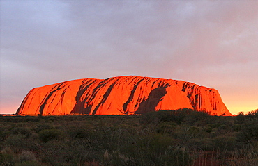 Uluru in the Red center, Uluru-Kata Tjuta National Park, Northern Territories, Australia, Pacific