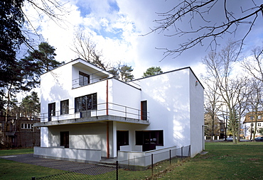 Bauhaus-Meisterhauser, Dessau, Sachsen-Anhalt, Germany, Europe