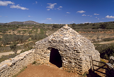 Exterior of dry-stone building, Valltorta, Valencia, Spain, Europe