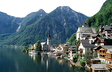 Hallstatt village, UNESCO World Heritage Site, Salzkammergut, Austria, Europe