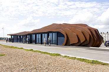 East Beach Cafe, architects Heatherwick Studio, Littlehampton, West Sussex, England, United Kingdom, Europe