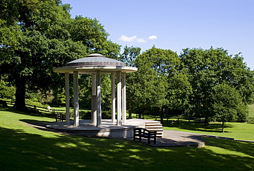 The monument to the Magna Carta, Runnymede, Surrey, England, United Kingdom, Europe