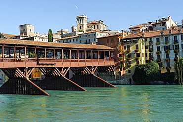 The old wooden covered bridge, Ponte degli Alpini, built in 1569, Bassano del Grappa, Veneto, Italy, Europe