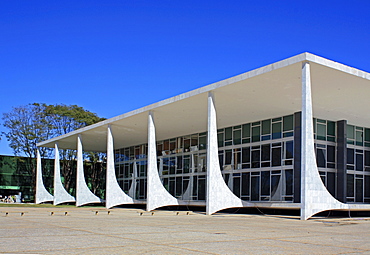 Supreme Federal Court, architect Oscar Niemeyer, Brasilia, Brazil, South America