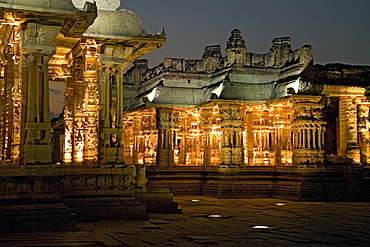Vittala temple, Vijayanagara, UNESCO World Heritage Site, Hampi, Karnataka, India, Asia