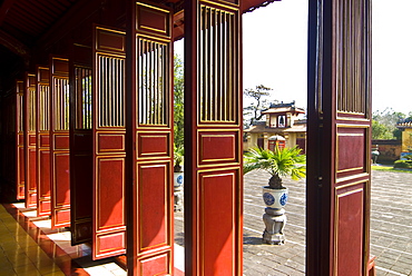 To Mieu Temple complex, UNESCO World Heritage Site, Hue, Vietnam, Indochina, Southeast Asia, Asia