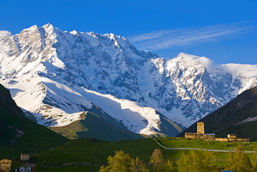 Fortified village of Ushguli, Svanetia, UNESCO World Heritage Site, in the background Mount Shkhara, Georgia, Caucasus, Central Asia, Asia